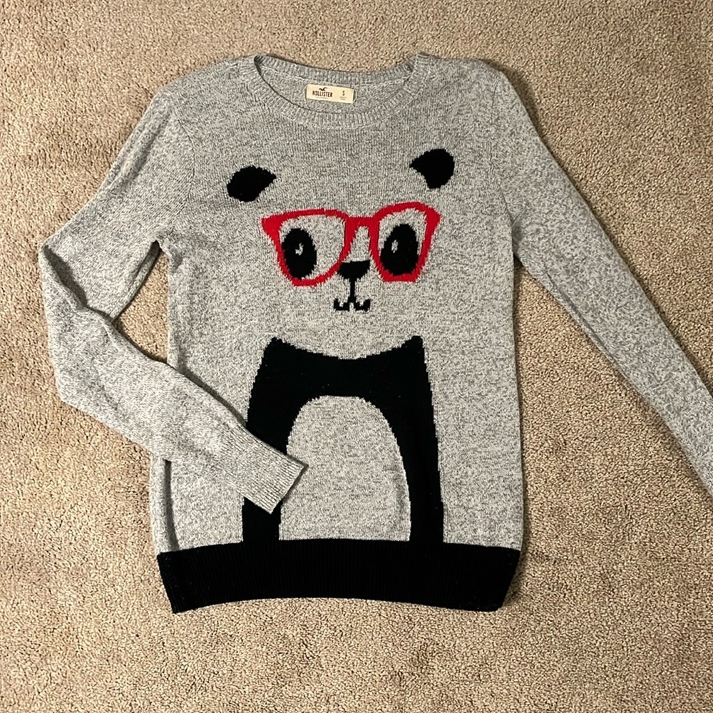 Knit panda design sweater